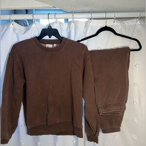 Aritzia TNA Sweatfleece Sweatsuit set